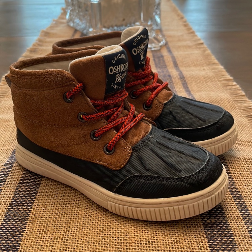Oshkosh B’gosh Lace-up Boots